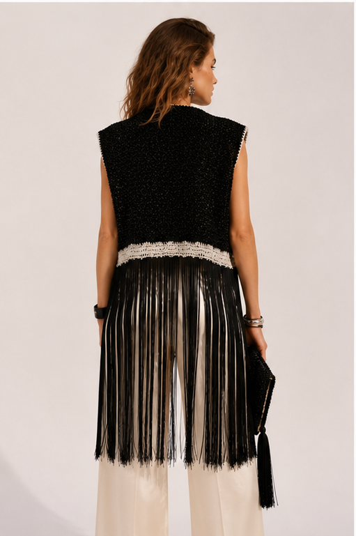 Chaleco Bordado con Lurex y Flecos de Seda